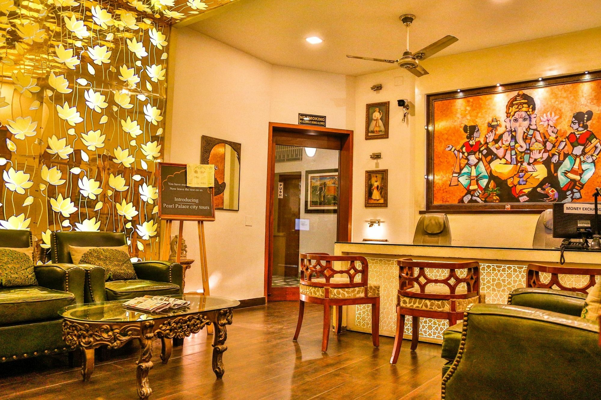 Hotel Pearl Palace Divisione di Jaipur Esterno foto